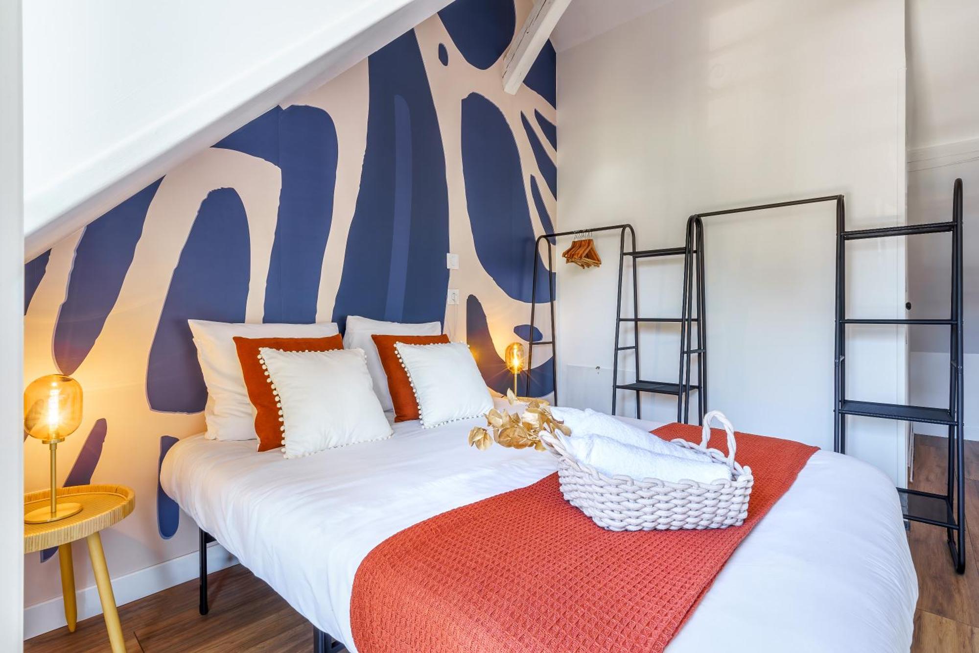 Maisonnette Bleu Horizon Avec Jardin - 2Min Gare - Serenito Homes Saint-Just-en-Chaussee Extérieur photo